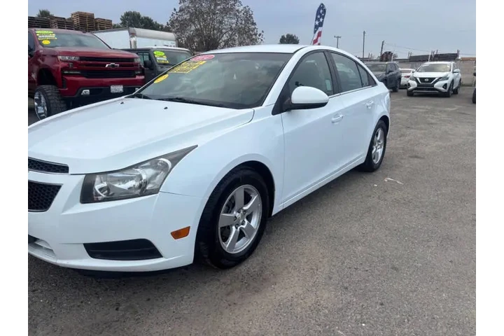 $5599 : 2014 Cruze LT Fleet image 5