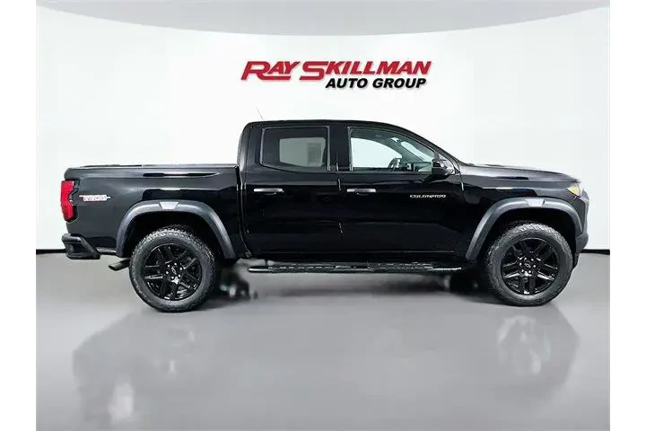 $37975 : Chevrolet Colorado 2024 4x4 image 8