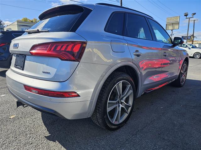 $17900 : 2019 Q5 image 8