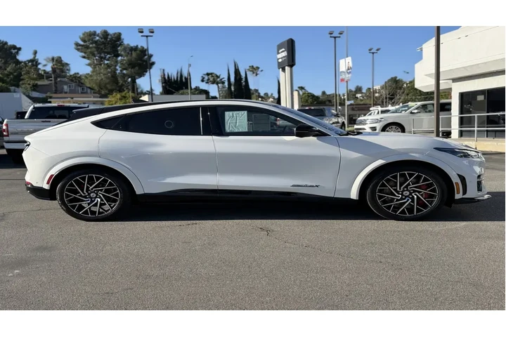 $37995 : Ford Mustang Mach-E 2023 AWD image 8