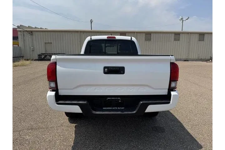 $25987 : 2019 Tacoma SR image 3