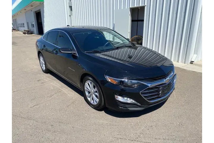 $14900 : Chevrolet Malibu 2023 LT 4dr image 1