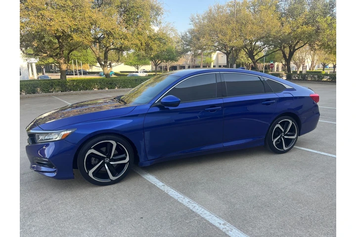 $15990 : 2018 Accord Sport image 5