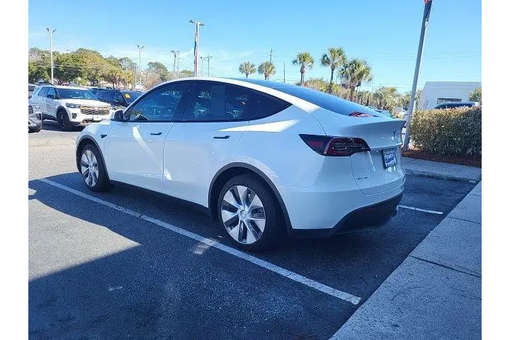 $26988 : Tesla Model Y 2020 AWD Long image 3