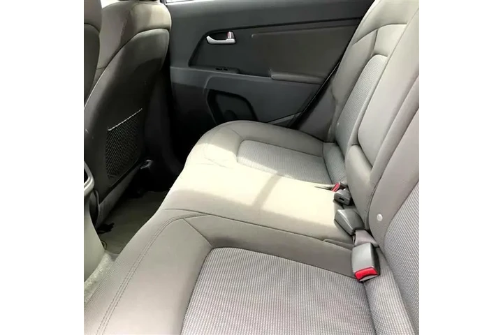$10999 : 2016 Sportage image 4