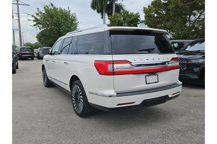 $34590 : Lincoln Navigator L 2019 4x4 image 3
