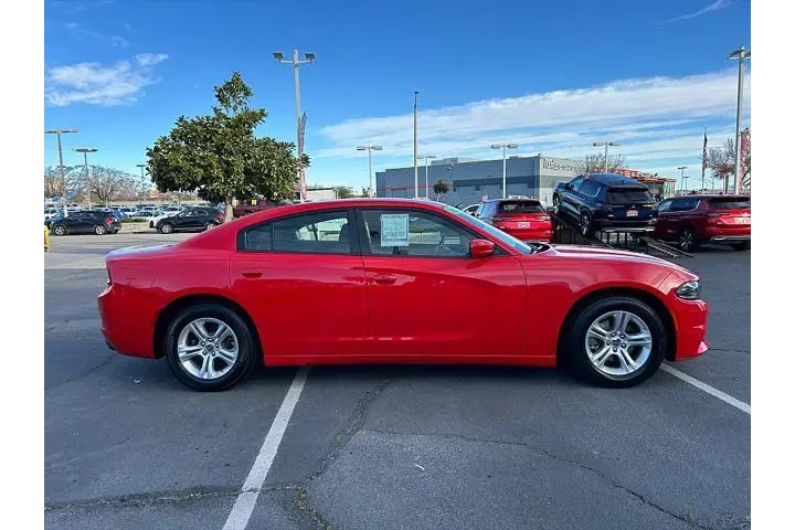 $23995 : Dodge Charger 2022 SXT 4dr S image 8