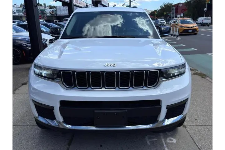 $21495 : Jeep Grand Cherokee L 2021 4 image 2
