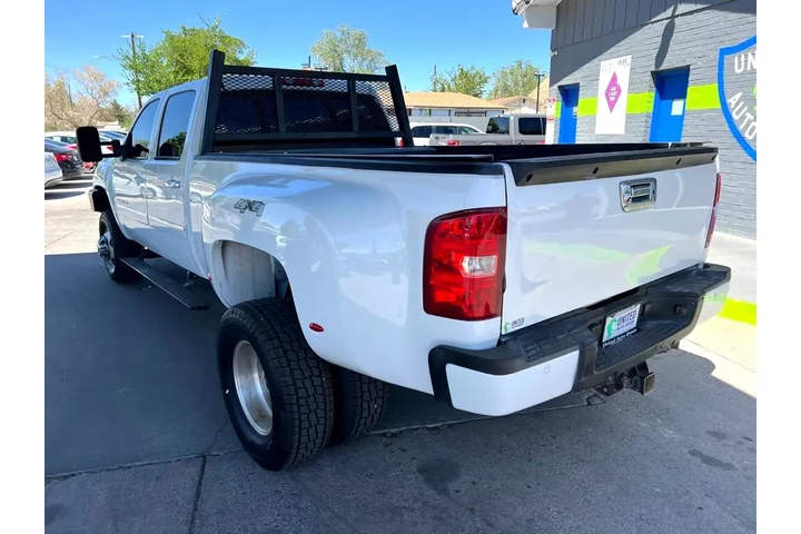 2013 GMC Sierra 3500HD Denali image 7