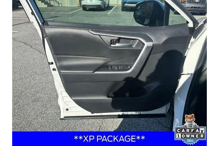 $26998 : Toyota RAV4 2024 XLE 4dr SUV image 10