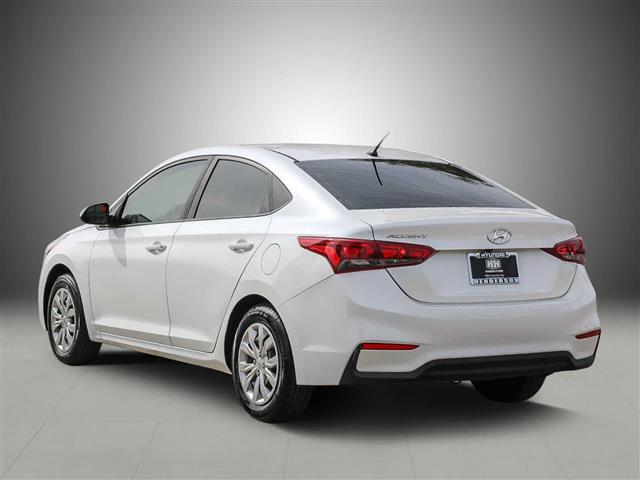 $12300 : Pre-Owned 2018 Hyundai Accent image 6