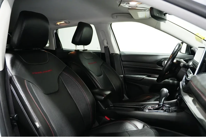 $19117 : 2022 Compass Trailhawk image 10