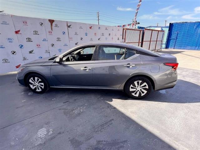 $14495 : Used 2019 Altima 2.5 S Sedan image 6