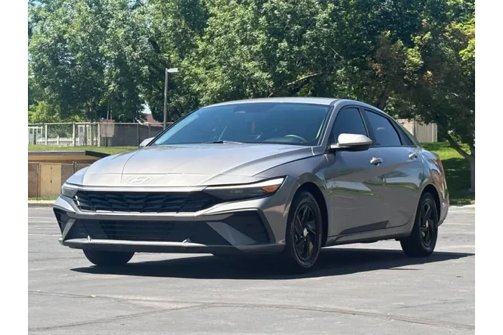 $16900 : 2024 Elantra SE image 3