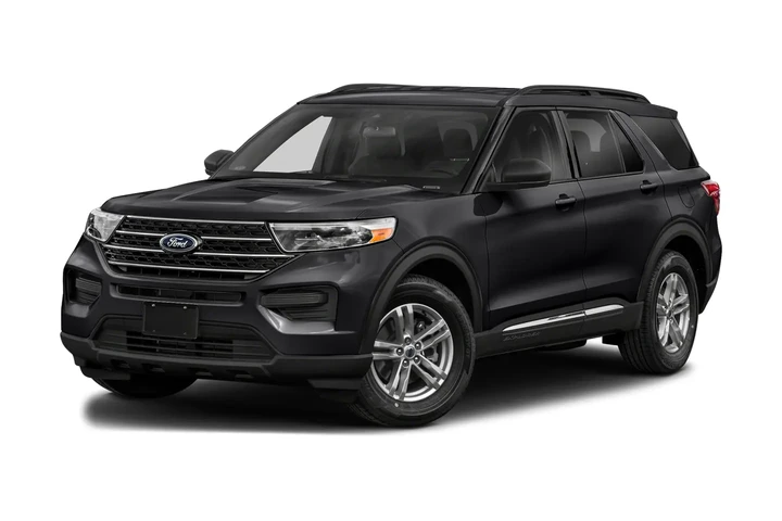 2020 Explorer XLT image 2