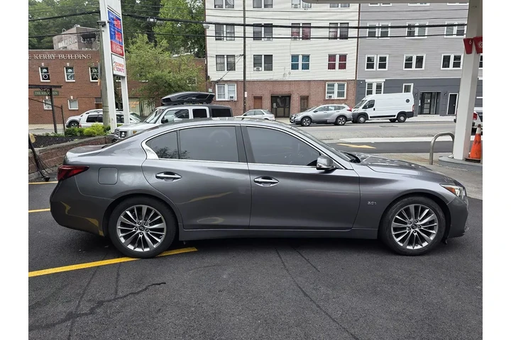 $17995 : 2019 Q50 3.0t LUXE image 7