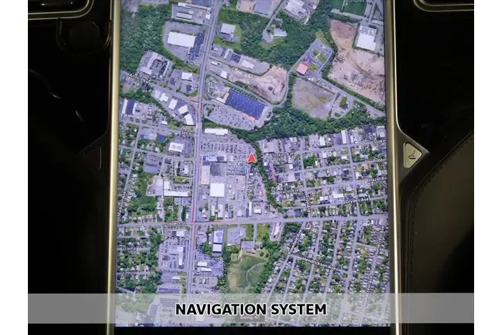 $18689 : Tesla Model X 2017 AWD 75D 4 image 4