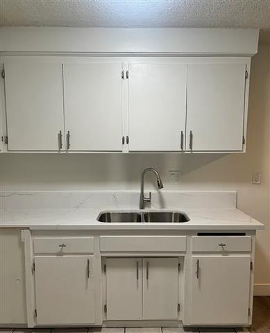 $1400 : 1 Bed Apt for rent in 90005 image 9