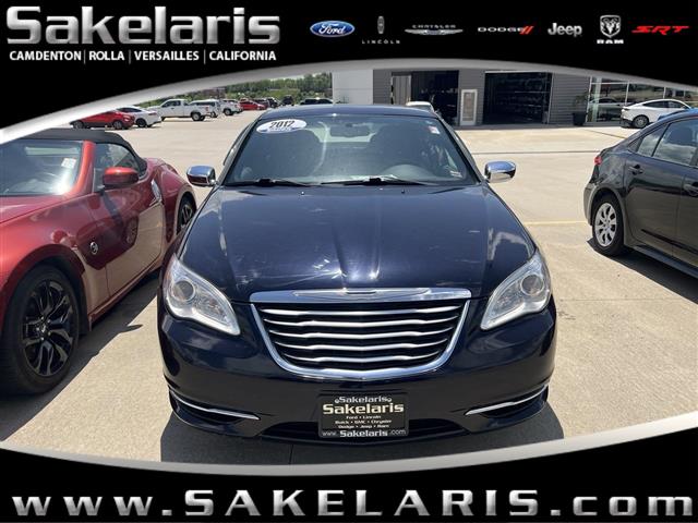 $15680 : 2012 200 Limited Sedan V-6 cyl image 1