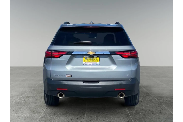 $38895 : Chevrolet Traverse 2023 LT C image 4