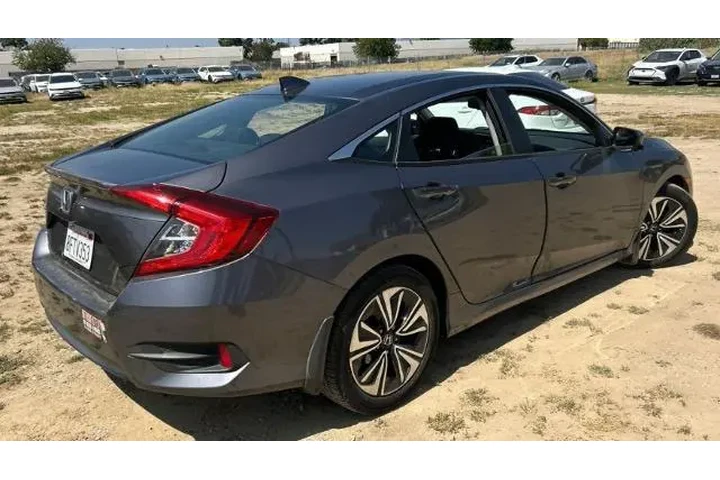 $20800 : Honda Civic 2018 EX-L 4dr Se image 3