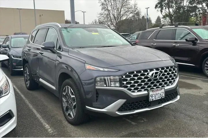 $25990 : Hyundai SANTA FE Plug-In Hyb image 2