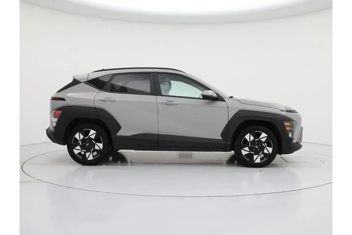 $23998 : Hyundai KONA 2025 SEL 4dr Cr image 7