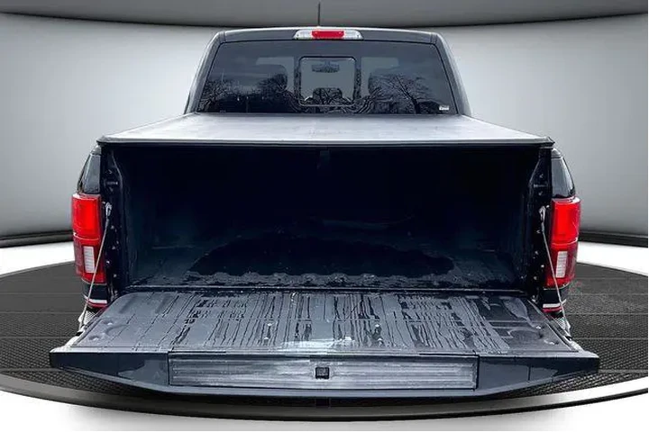 $24500 : Ford F-150 2018 4x4 Lariat 4 image 7