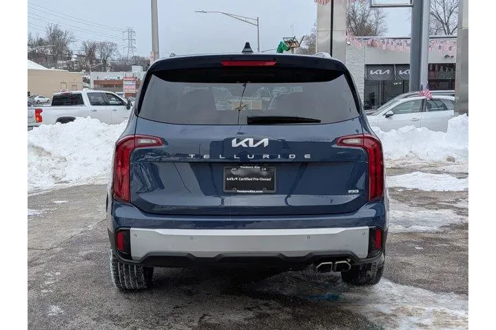 $33895 : Kia Telluride 2023 AWD S 4dr image 7