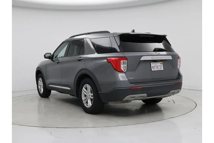 $24998 : Ford Explorer 2021 XLT 4dr S image 2