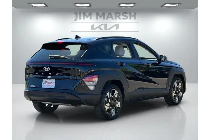 $20588 : Hyundai KONA 2024 SEL 4dr Cr image 6