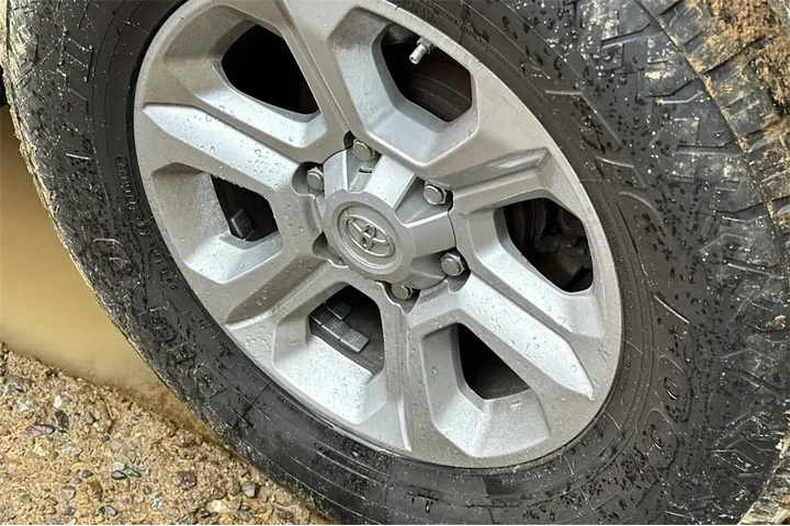 $36984 : Toyota 4Runner 2020 4x4 TRD image 6