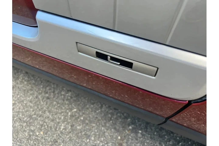 $64995 : 2018 LAND ROVER RANGE ROVER image 1