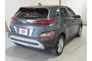 $16990 : Hyundai KONA 2022 SE 4dr Cro thumbnail