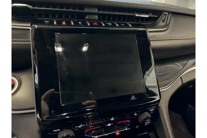 $26990 : Jeep Grand Cherokee L 2021 4 image 5