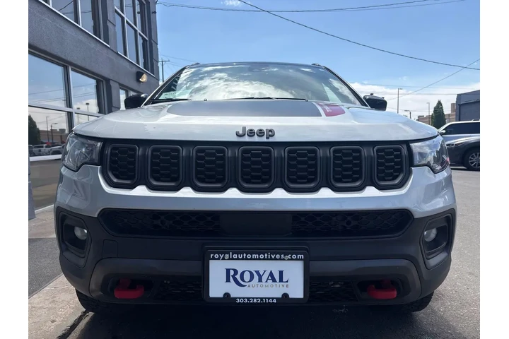 $24995 : 2025 Compass Trailhawk 4x4 image 10