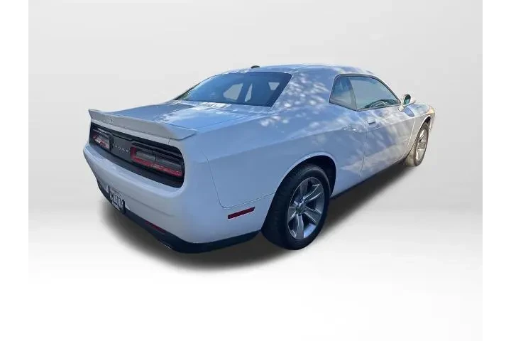 $20060 : Dodge Challenger 2020 SXT 2d image 4