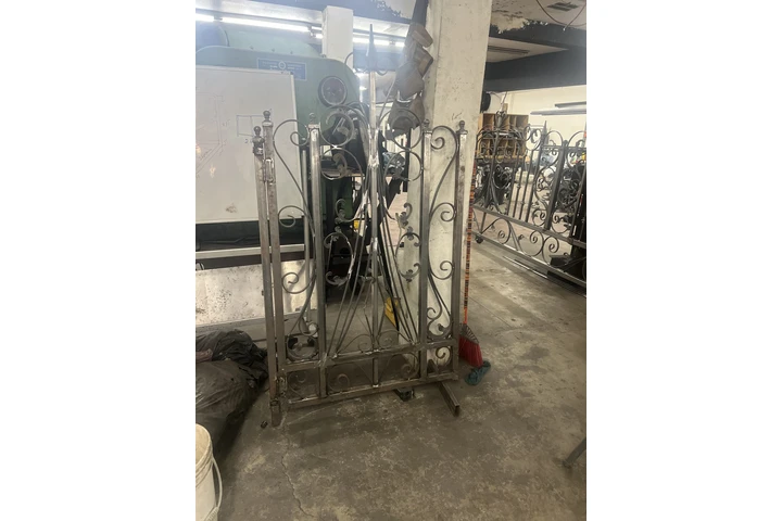 Roberto weldin work image 6