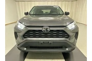 $28050 : Toyota RAV4 2023 AWD LE 4dr thumbnail
