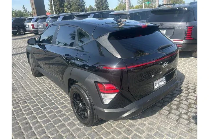 $20995 : Hyundai KONA 2024 SE 4dr Cro image 3