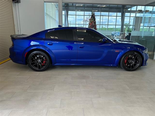 $53406 : Pre-Owned 2022 Charger R/T Sc image 8