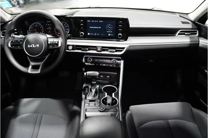 $18122 : 2022 K5 image 10