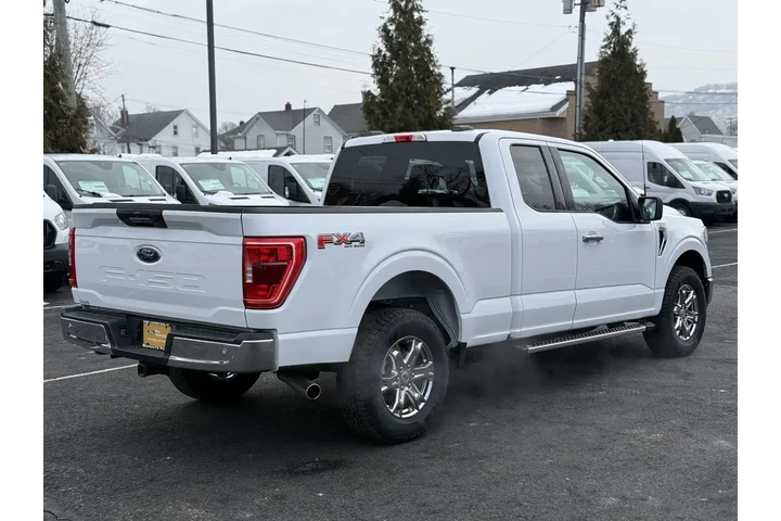 $39380 : Ford F-150 2023 4x4 XL 4dr S image 7