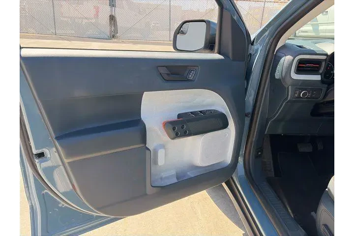 $27200 : Ford Maverick 2022 XL 4dr Su image 9