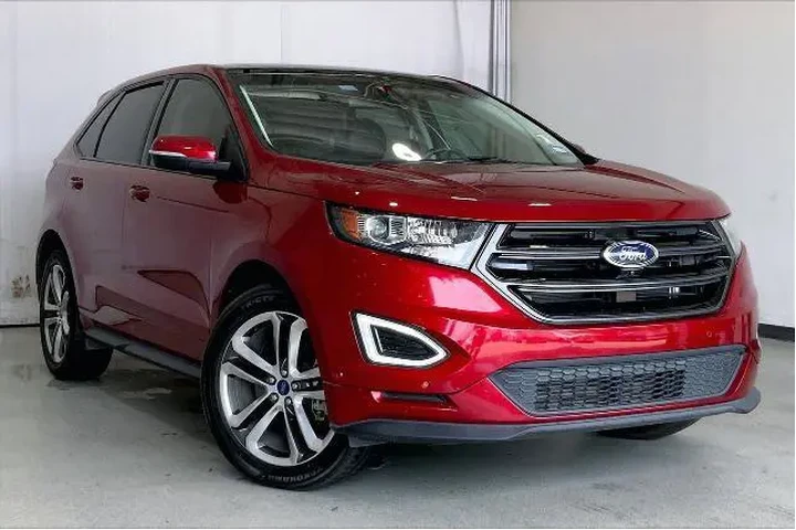 $17631 : Ford Edge 2018 AWD Sport 4dr image 1