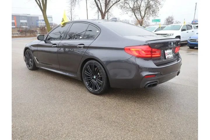 $22877 : BMW 5 Series 2018 AWD M550i image 7