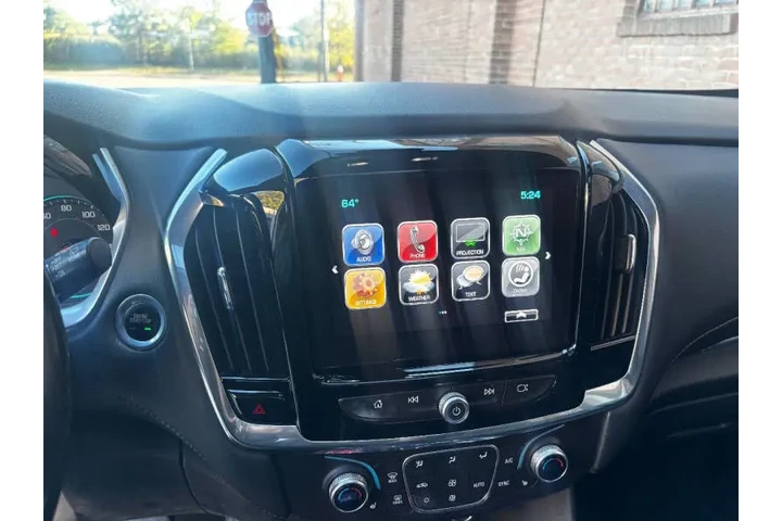 $15500 : 2018 Traverse LT Leather image 6