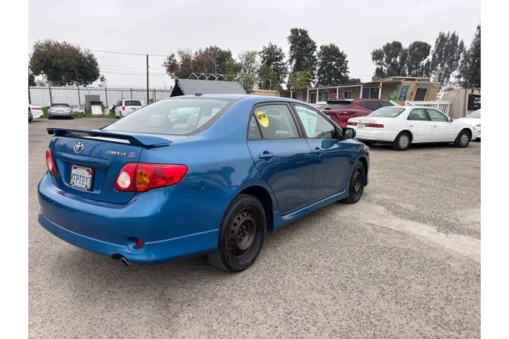 $8999 : 2009 Corolla S image 4