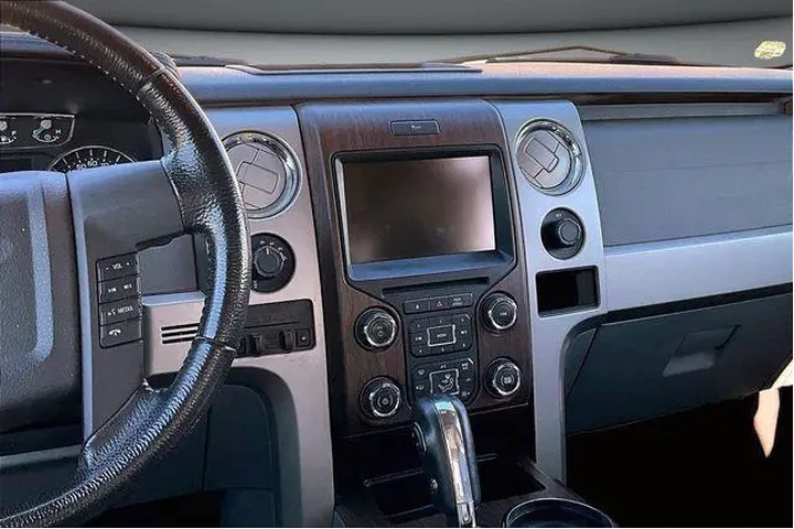 $14500 : Ford F-150 2013 4x4 Lariat 4 image 9