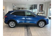 $18944 : Ford Escape 2022 AWD SE 4dr thumbnail